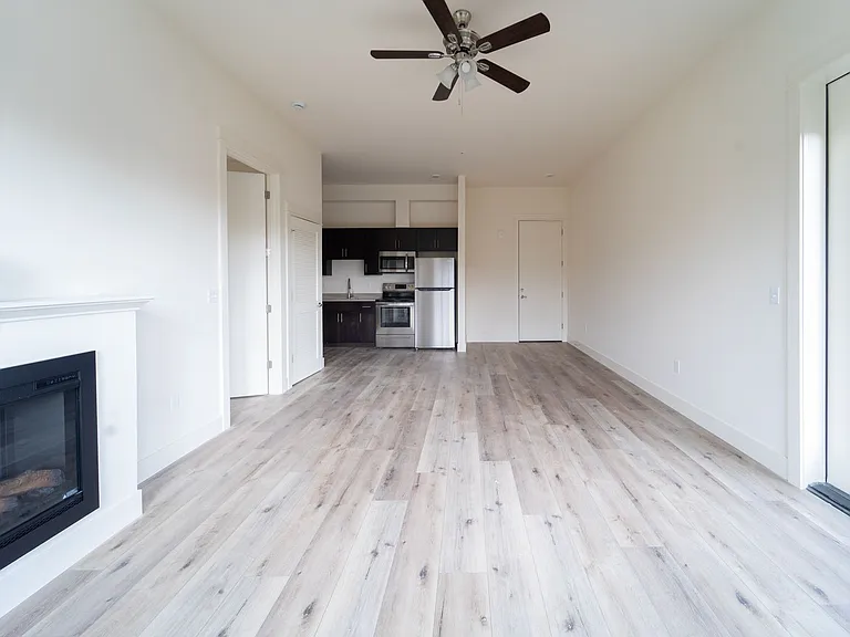 Capitol Hill Apartments — Photo 108