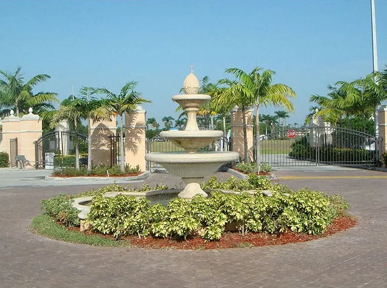 Bonita Pointe — Photo 2