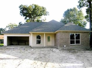 1590 Heartwood Dr, Baton Rouge, LA 70816