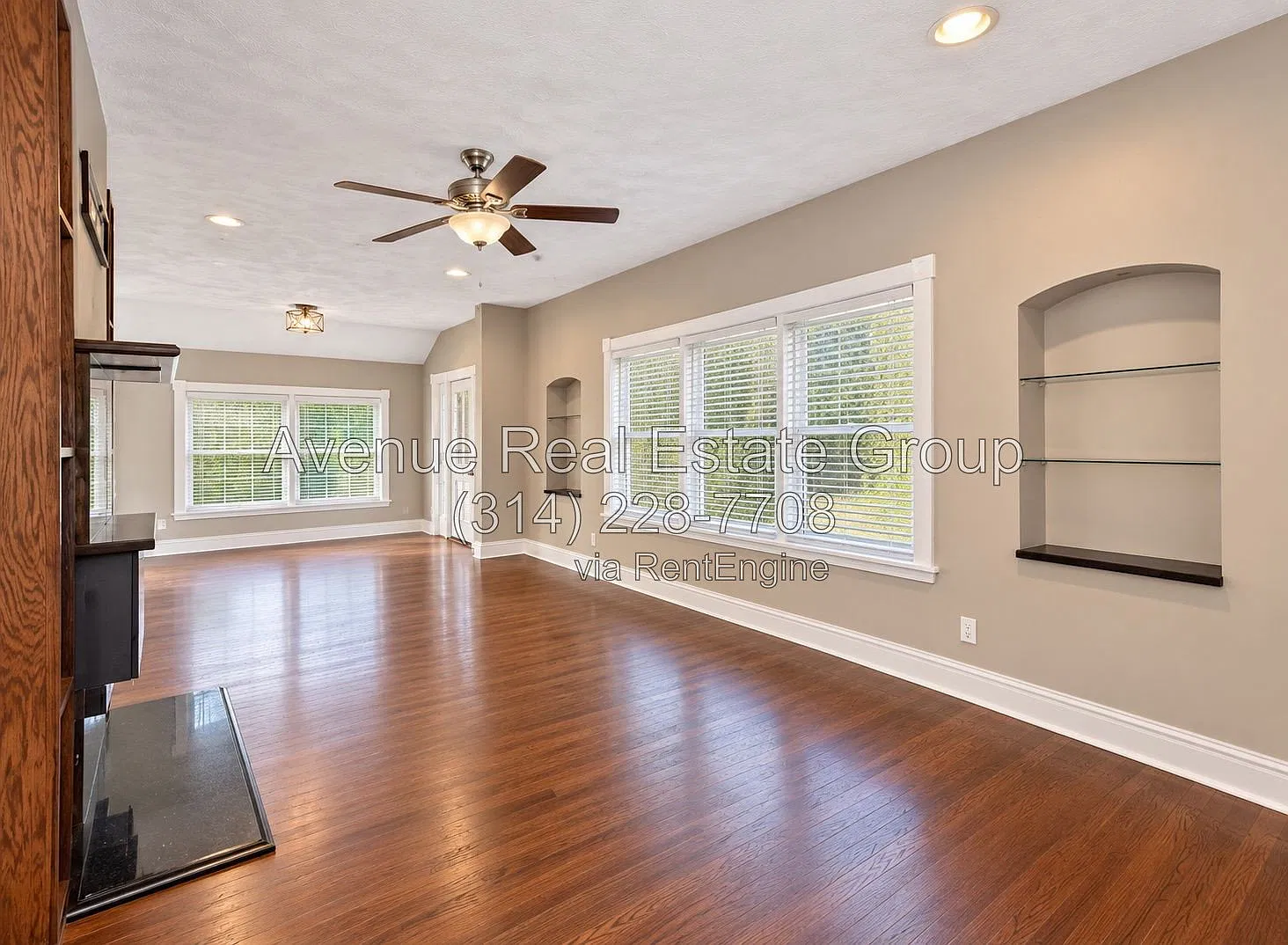 4 bed, 2.5 bath, 1851 sqft, $2,800 — Photo 3