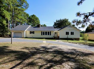 104 E Devonshire Avenue, West End, NC 27376