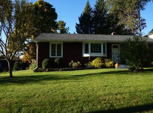 20 Chestnut St, Williamstown, MA 01267