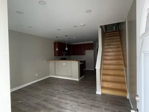 1405 W Pacific St, Philadelphia, PA 19140