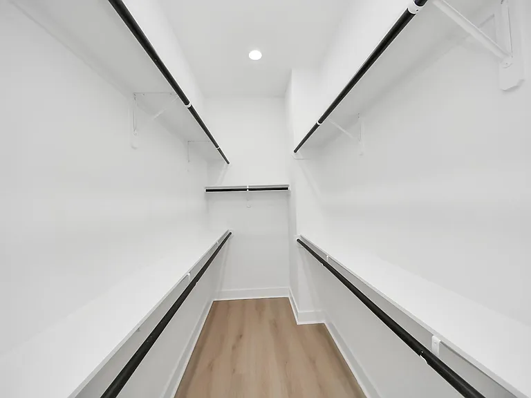 8601 Amadwe St #B — Photo 23