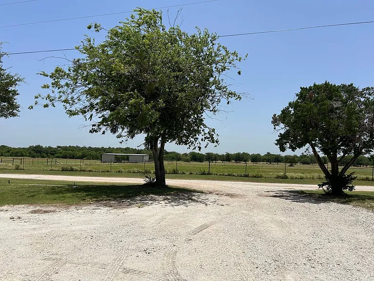 735 Twin Bends Rd — Photo 23