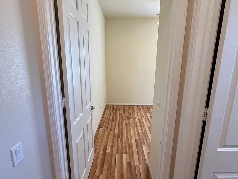 525 Brooklawn Dr — Photo 13