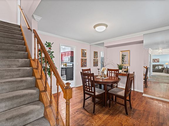 2nd image of 91 Kendal Rd