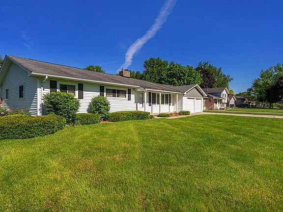 2nd image of 326 Elmshaven Dr