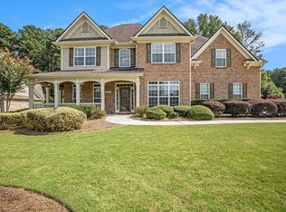 2457 Misty Rose Ln, Loganville, GA 30052