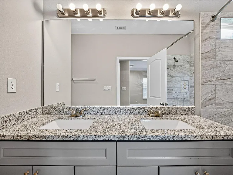 6022 Fite Rd — Photo 37