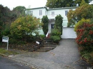 17 Hillcrest Dr, San Rafael, CA 94901