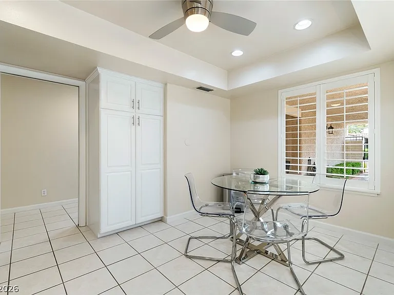 2312 Plaza Del Prado — Photo 4
