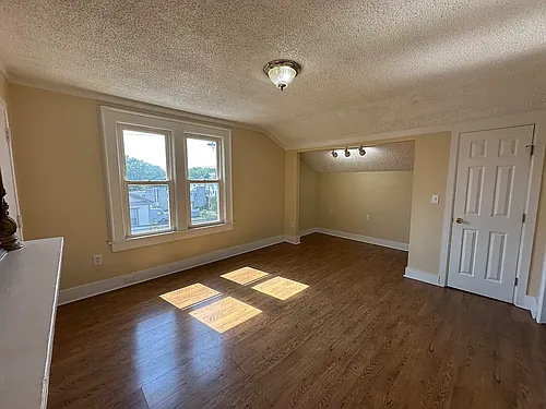 23 Brown St Photo 1