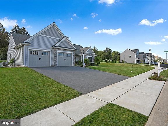 3rd image of 1400 Limestone Rdg