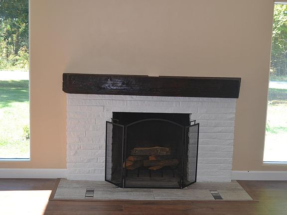 2nd image of 9380 N Riverview Dr