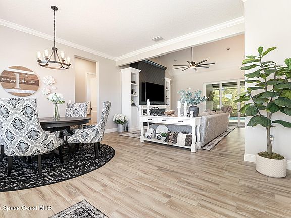 4th image of 2723 Mancina Ct
