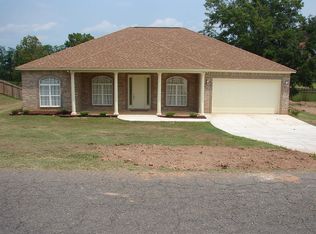 990 Fish Hatchery Rd, Natchitoches, LA 71457