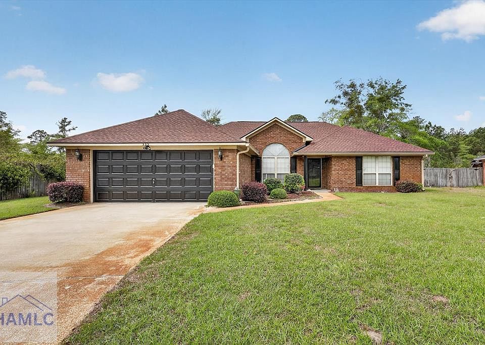 1st image of 333 Clairemore Cir