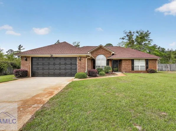 333 Clairemore Cir, Hinesville, GA 31313