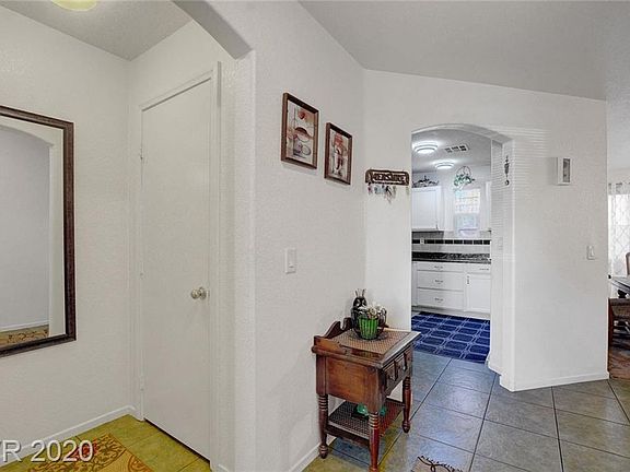 3rd image of 9079 Maycott Ave