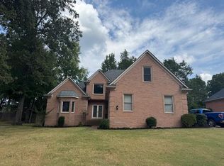 8668 Stablemill Ln, Cordova, TN 38016