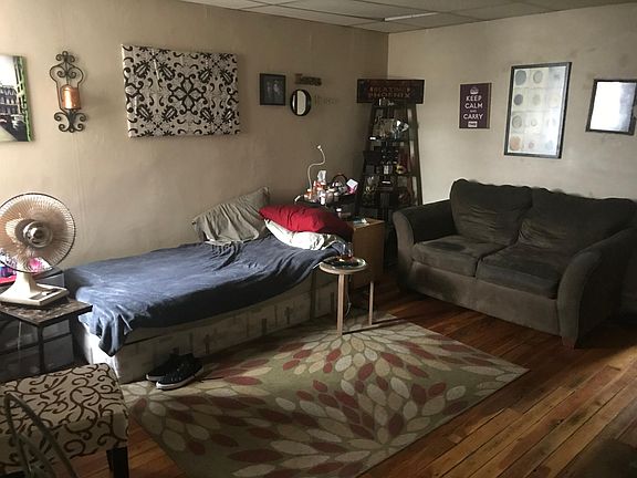 5th image of 2810 Snyder Ave Floor 2