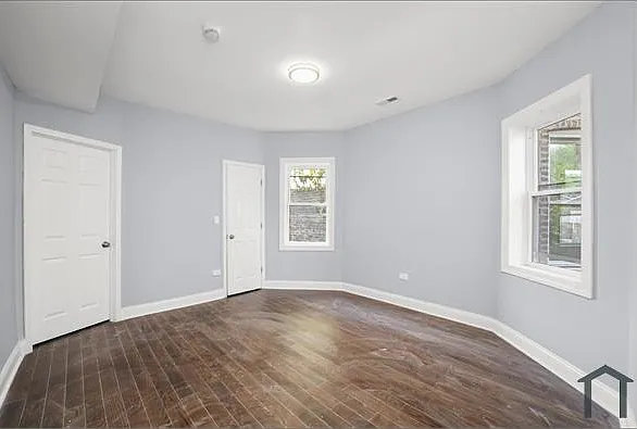7959 S Essex Ave #2 — Photo 7