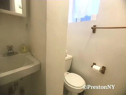 Rented by JM Preston Properties LLC | media 27