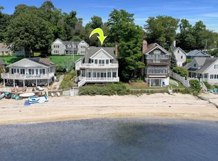 27 Argyle Dr, Northport, NY 11768
