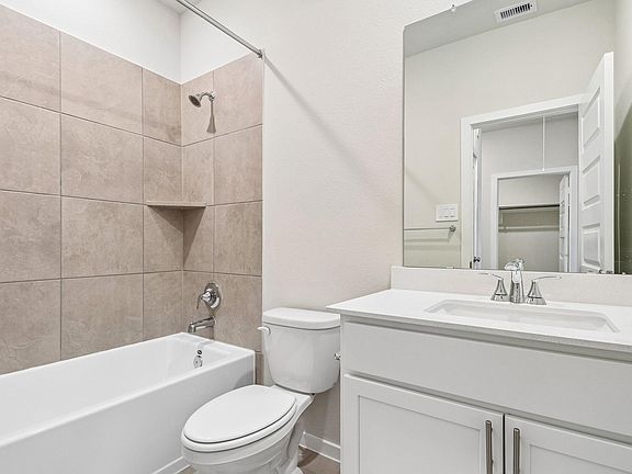 3rd image of 22623 Alamo Ridge Rd