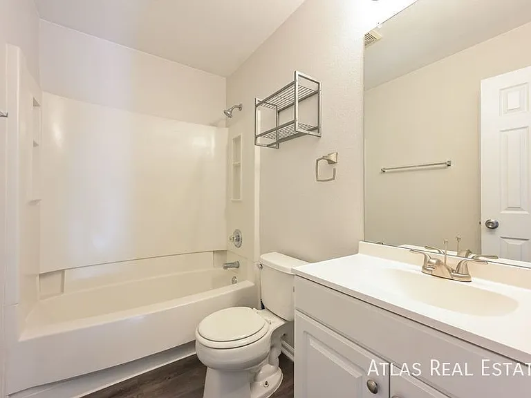 19692 E Harvard Dr — Photo 13