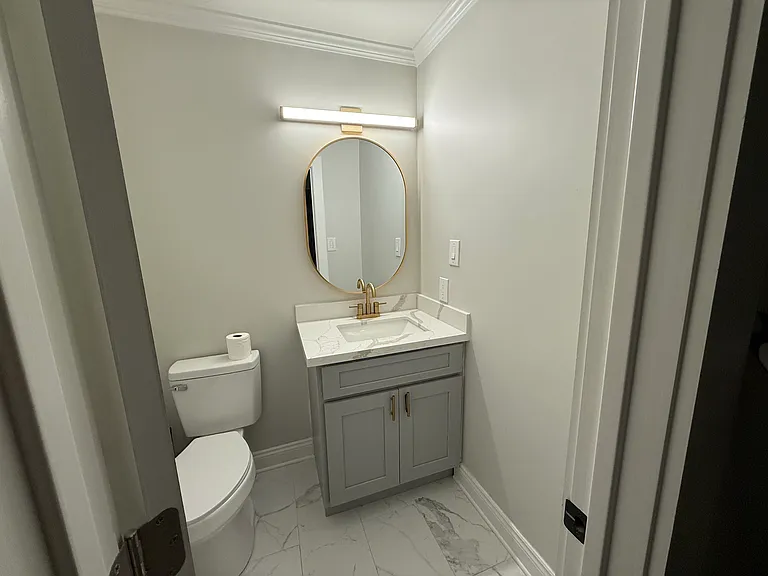 101 Van Dyke Ct — Photo 18