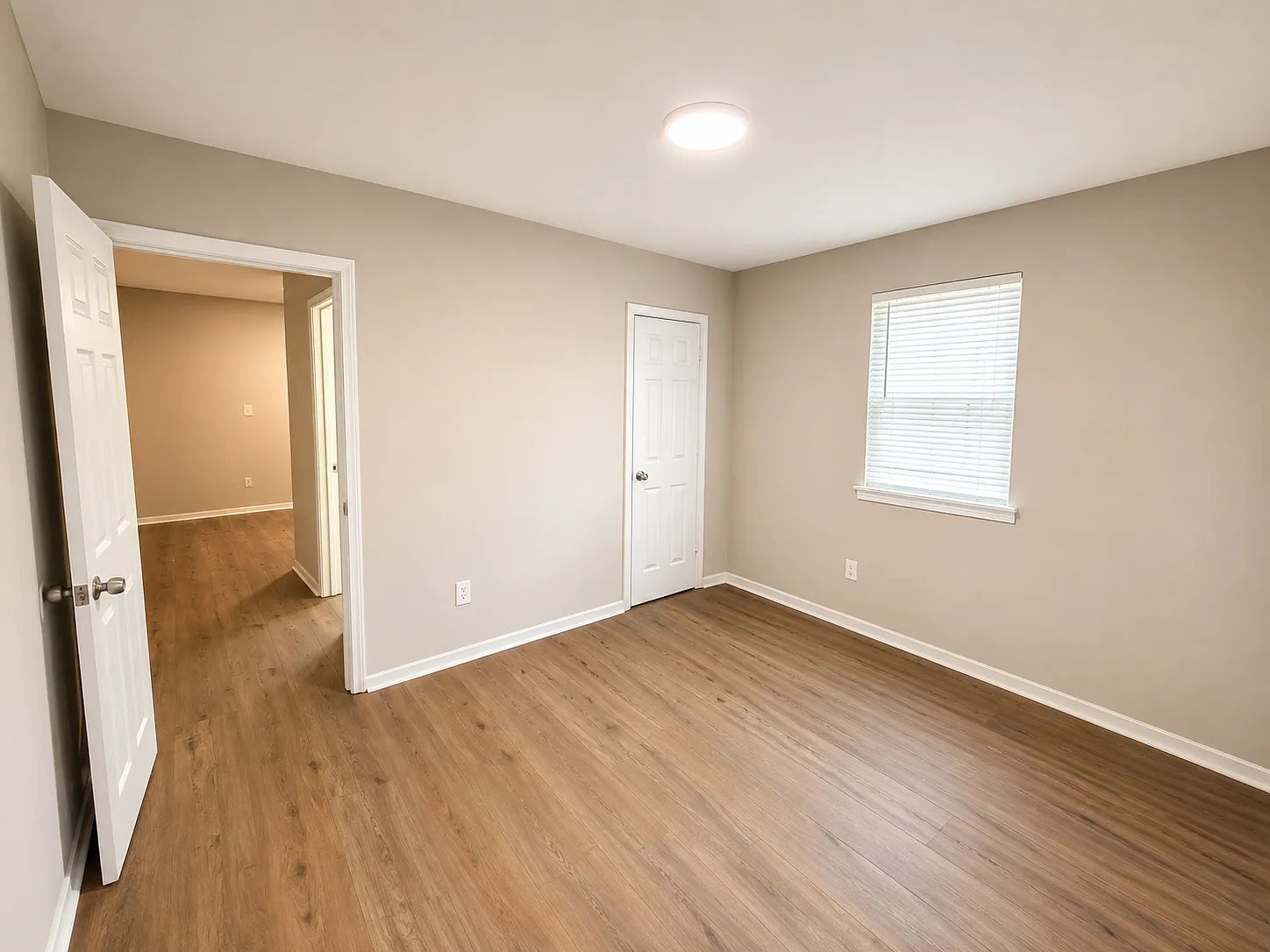 2 bed, $795 — Photo 3