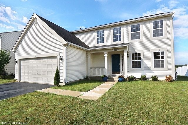 1st image of 39624 N Queensbury Ln
