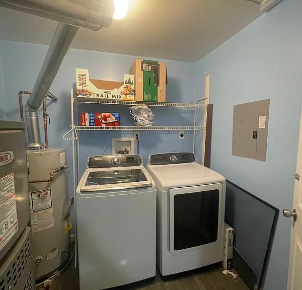 92 Callahan Ct — Photo 25