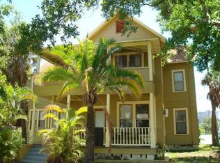 418 5th St S APT 1, Saint Petersburg, FL 33701