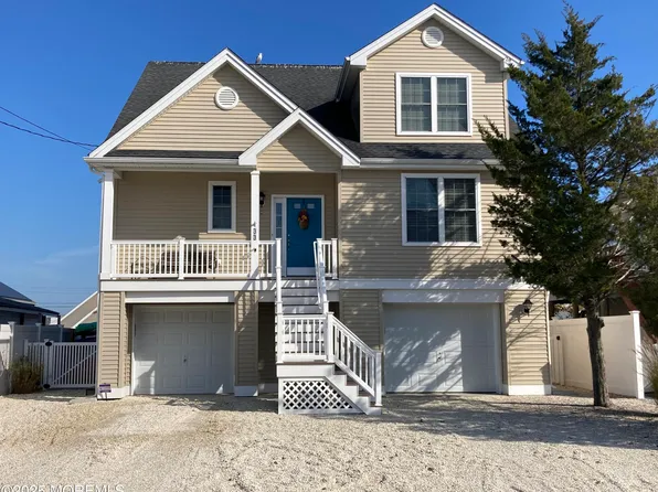 33 Lake Michigan Drive, Little Egg Harbor, NJ 08087