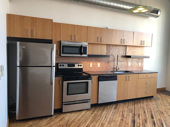 4th image of 900 Terminal Pl APT 219
