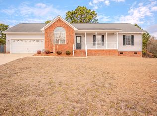 118 Colonial Hills Dr, Lillington, NC 27546