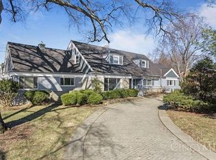 7413 Willowbrook Ln, Cincinnati, OH 45237
