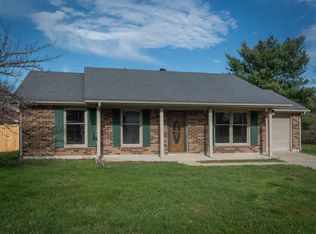 199 Redbud Ct, Versailles, KY 40383