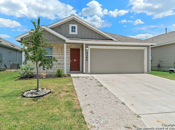 3rd image of 9709 Marbach Brk