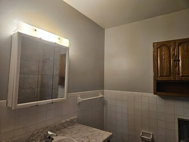 440 W Ray St #1 — Photo 4