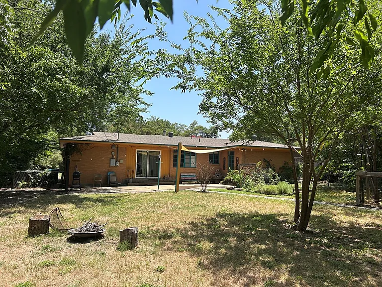 4720 Lowell Ln — Photo 17