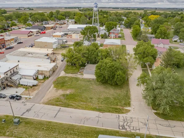 0 1st St S, Lake Park, IA 51347