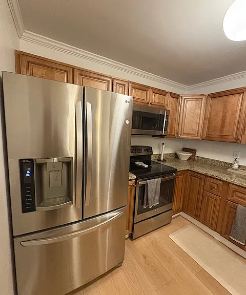 130 Meridian St #311 — Photo 6