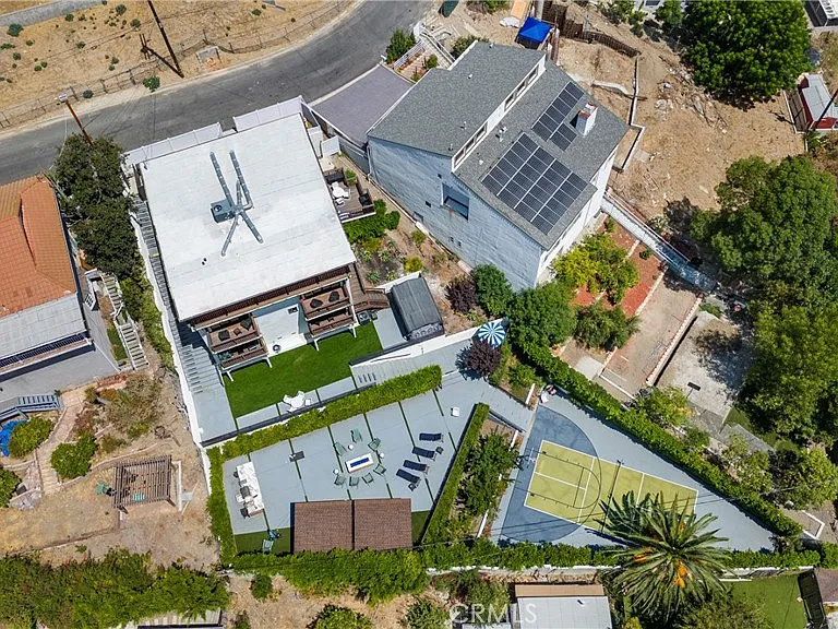 5150 Campo Rd — Photo 28