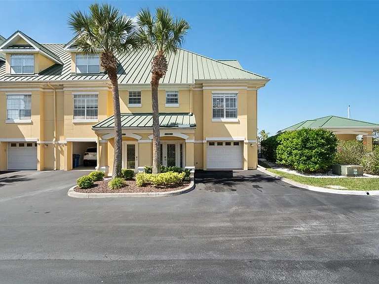 6420 Sunset Bay Cir — Photo 4