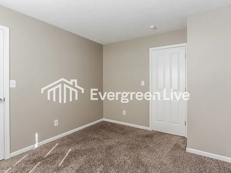 1620 Park Hurst Dr — Photo 12