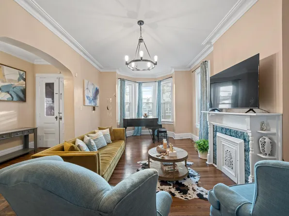 103 W 8th St, Bayonne, NJ 07002